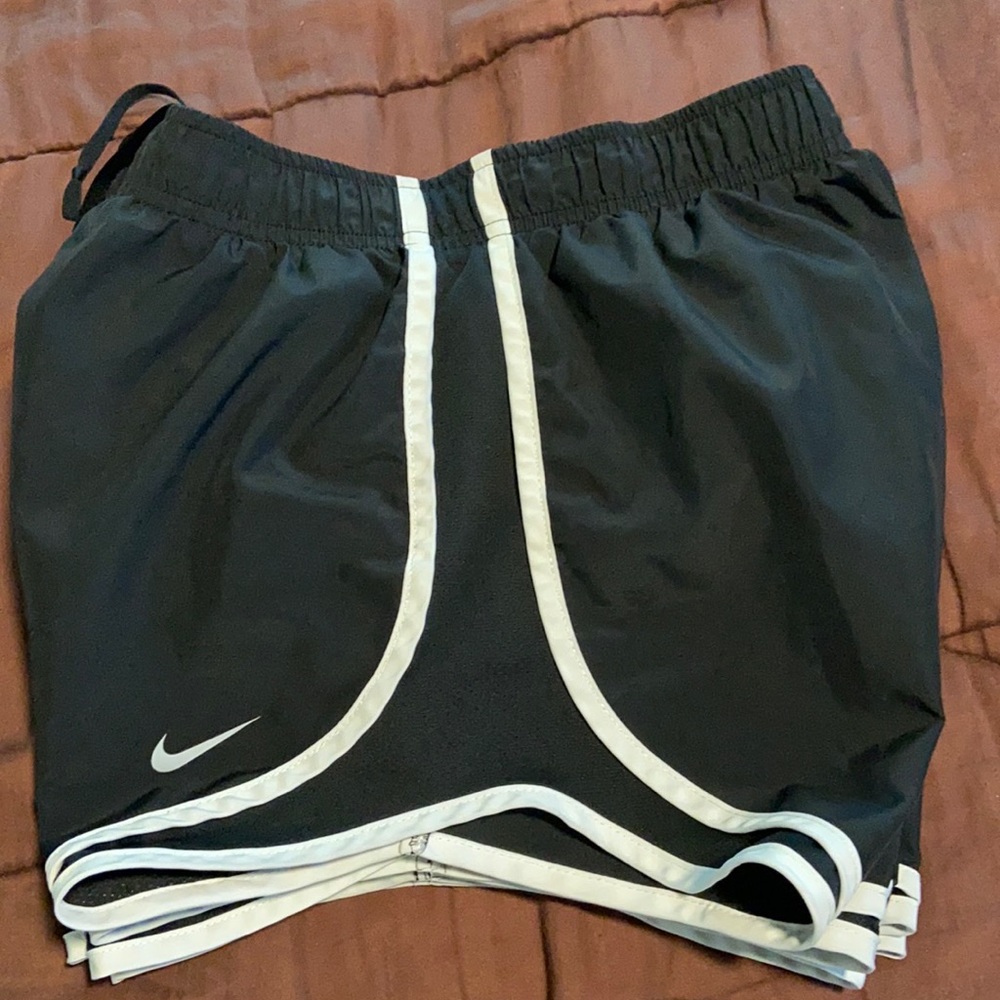 Athletic Shorts by Nike Brand. - Picture 13 of 16